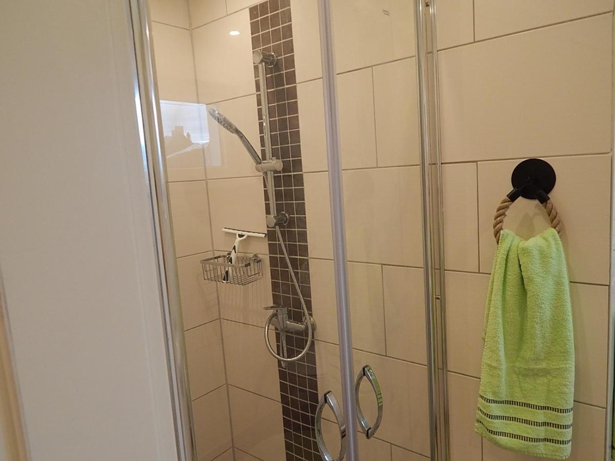 Theunis Ferienwohnung Karlshagen Экстерьер фото