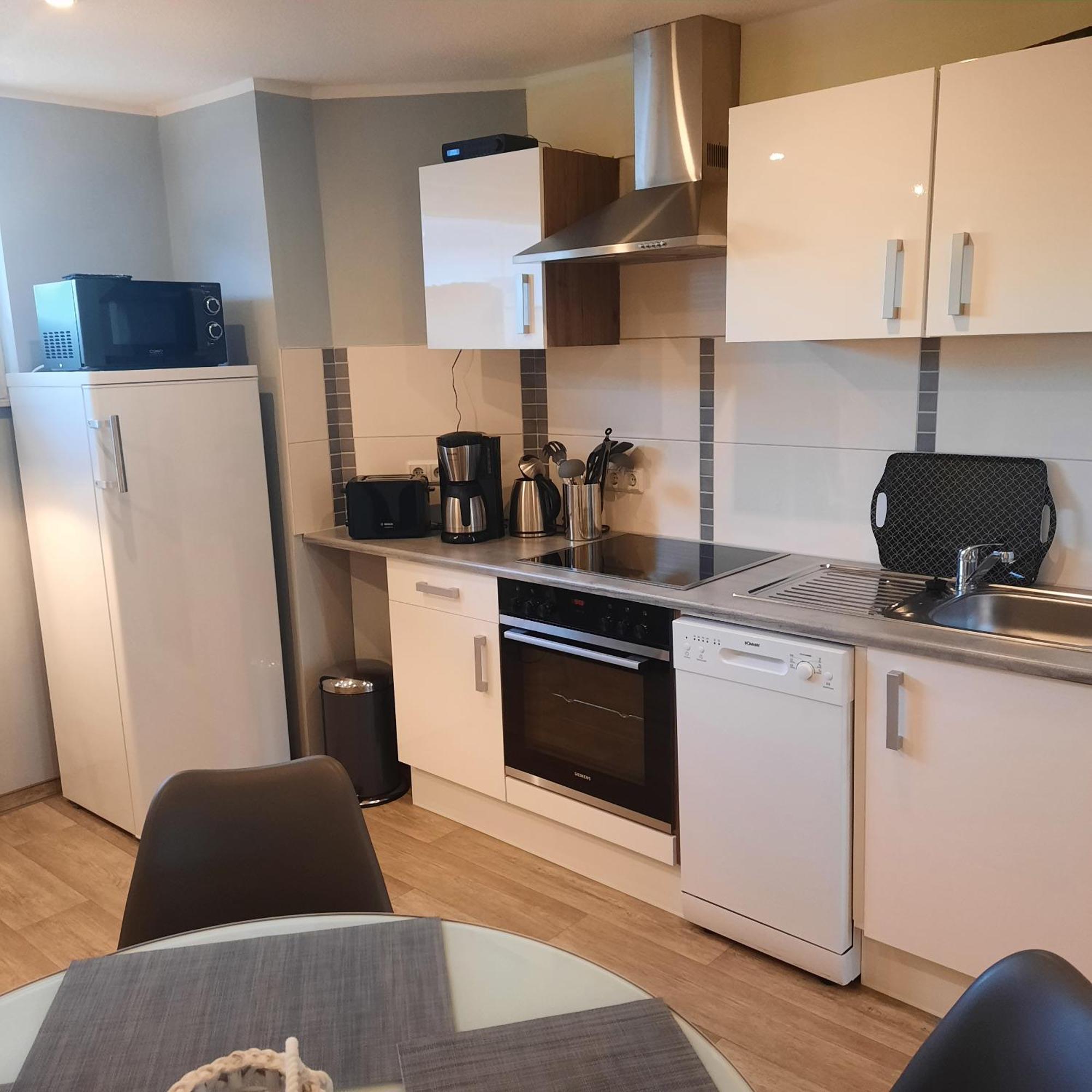 Theunis Ferienwohnung Karlshagen Экстерьер фото